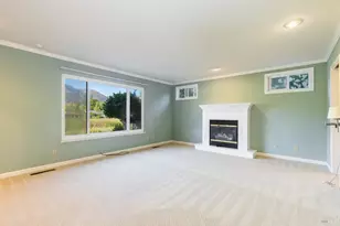 58 Oak Island Cir, Santa Rosa, CA 95409 - Photo 21