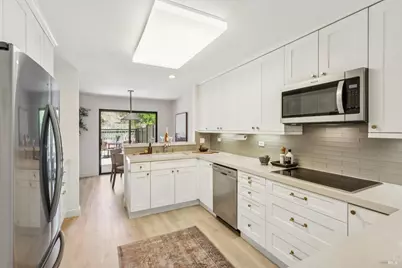 11 Eucalyptus Knoll Street, Mill Valley, CA 94941 - Photo 11