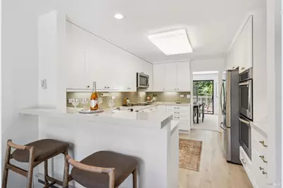 11 Eucalyptus Knoll Street, Mill Valley, CA 94941 - Photo 9