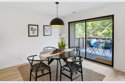 23 Oakcrest Drive, San Rafael, CA 94903 - Photo 9