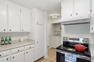 23 Oakcrest Dr, San Rafael, CA 94903 - Photo 11