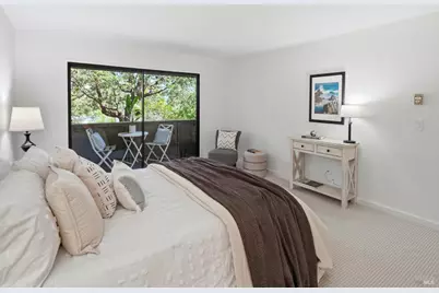 23 Oakcrest Drive, San Rafael, CA 94903 - Photo 17