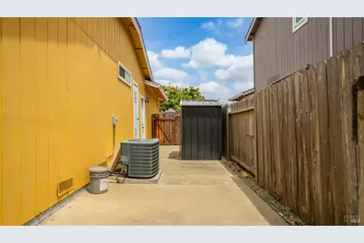 808 Osprey Way, Suisun City, CA 94585 - Photo 25