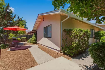 1639 Santiago Avenue, Napa, CA 94558 - Photo 25