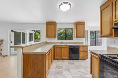 1019 Linden Avenue, Fairfield, CA 94533 - Photo 19