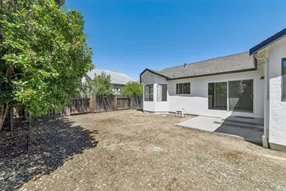1019 Linden Avenue, Fairfield, CA 94533 - Photo 43