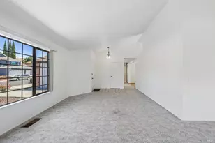 1019 Linden Ave, Fairfield, CA 94533 - Photo 3
