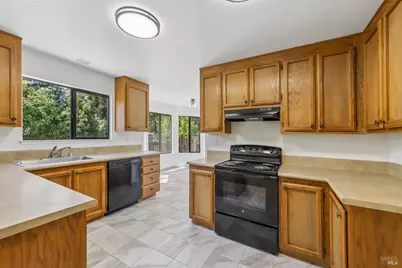 1019 Linden Avenue, Fairfield, CA 94533 - Photo 15