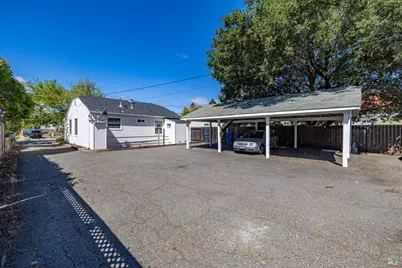 327 Vallejo Street, Petaluma, CA 94952 - Photo 21