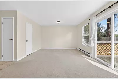 327 Vallejo Street, Petaluma, CA 94952 - Photo 31