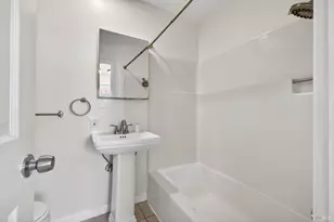 327 Vallejo St, Petaluma, CA 94952 - Photo 33