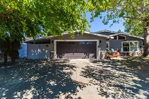 257 Cedar St, Vacaville, CA 95688 - Photo 3