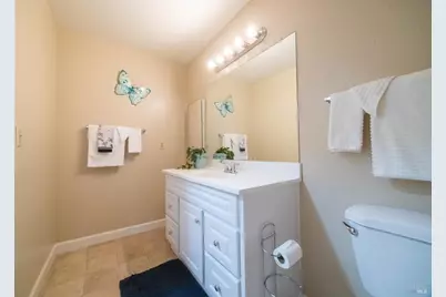 701 Sequoia Drive, Fairfield, CA 94533 - Photo 23