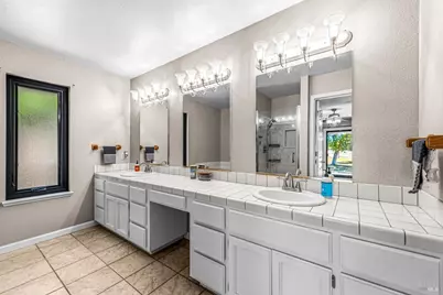 8409 Kobert Court, Winters, CA 95694 - Photo 37