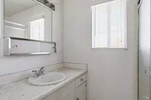 2420 Oceanic Dr, Fairfield, CA 94533 - Photo 9