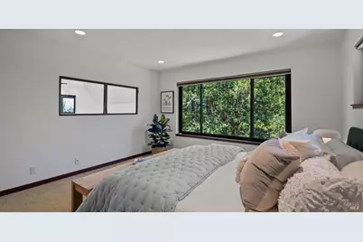 99 Chula Vista Drive, San Rafael, CA 94901 - Photo 13