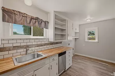 851 Central Avenue, Napa, CA 94558 - Photo 13