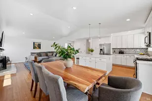 19024 Junipero Serra Dr, Sonoma, CA 95476 - Photo 9