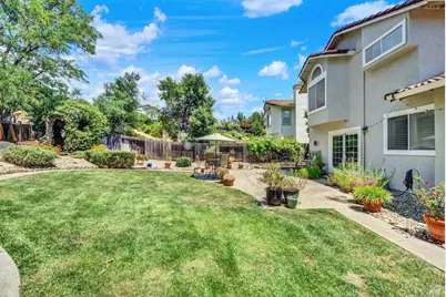 2469 Bay Hill Circle, Fairfield, CA 94534 - Photo 55