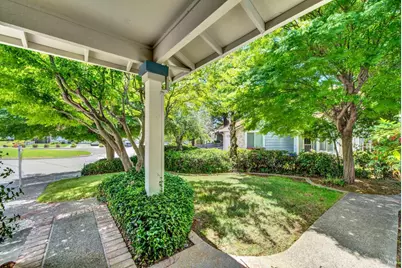 2469 Bay Hill Circle, Fairfield, CA 94534 - Photo 11