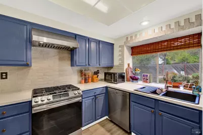 2469 Bay Hill Circle, Fairfield, CA 94534 - Photo 21