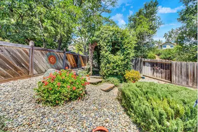 2469 Bay Hill Circle, Fairfield, CA 94534 - Photo 57