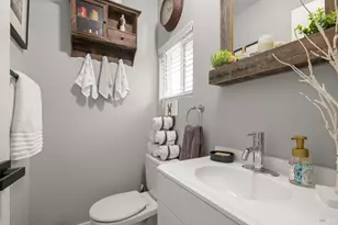 473 Orchard Ln, Penngrove, CA 94951 - Photo 13