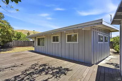 579 Wisteria Way, San Rafael, CA 94903 - Photo 7