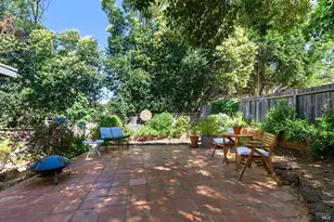 944 Summerfield Rd, Santa Rosa, CA 95405 - Photo 21