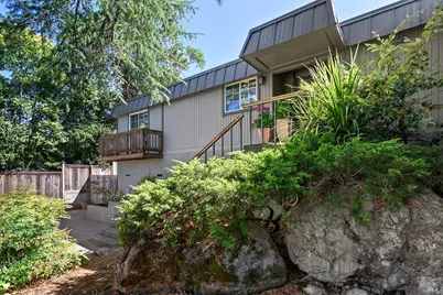 944 Summerfield Road, Santa Rosa, CA 95405 - Photo 5