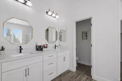 918 Shelter Cove Court, Vacaville, CA 95688 - Photo 41