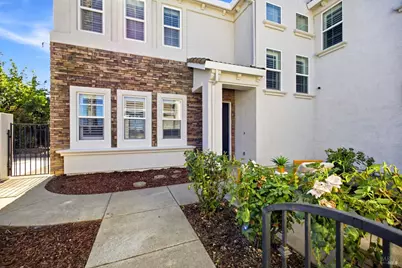918 Shelter Cove Court, Vacaville, CA 95688 - Photo 9