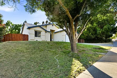 121 Gisela Drive, American Canyon, CA 94503 - Photo 3