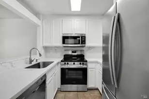 901 Russell Ave, Santa Rosa, CA 95403 - Photo 11