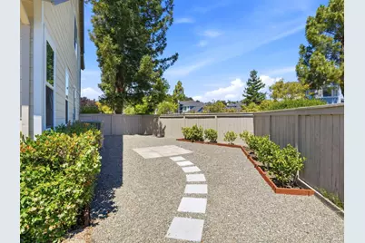 3 Lagoon Court, San Rafael, CA 94903 - Photo 5