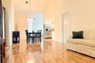 814 Capistrano Dr, Suisun City, CA 94585 - Photo 7