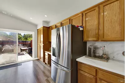 805 Wiegand Way, Dixon, CA 95620 - Photo 27