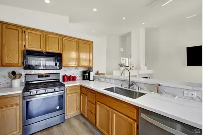 805 Wiegand Way, Dixon, CA 95620 - Photo 25