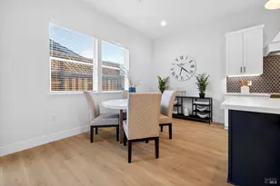 345 Cornell St, Windsor, CA 9549 - Photo 21