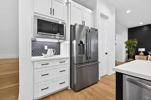 333 Cornell St, Windsor, CA 9549 - Photo 13