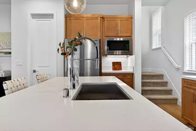 361 Cornell Street, Windsor, CA 9549 - Photo 13