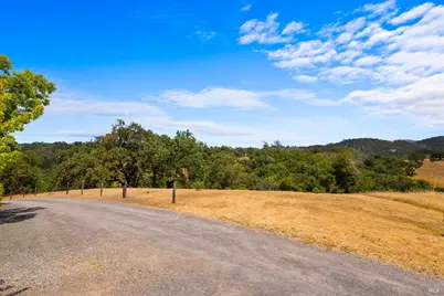 23655 Vineyard Road, Geyserville, CA 95441 - Photo 17