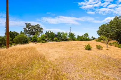 23655 Vineyard Road, Geyserville, CA 95441 - Photo 7