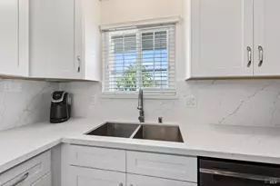 1208 Temblor St, Napa, CA 94558 - Photo 17