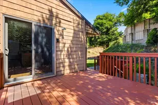 5 Wimbledon Ct, Novato, CA 94949 - Photo 41