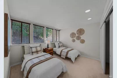 124 Professional Center Parkway, San Rafael, CA 94903 - Photo 19