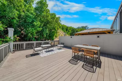 124 Professional Center Parkway, San Rafael, CA 94903 - Photo 29