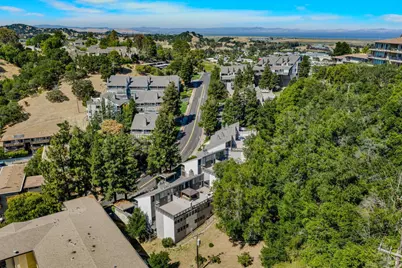 124 Professional Center Parkway, San Rafael, CA 94903 - Photo 35