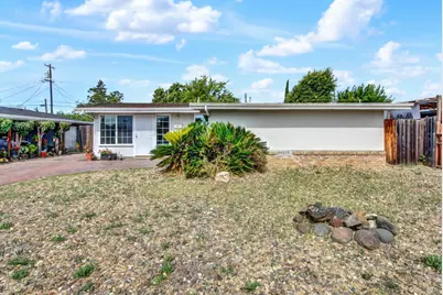 1131 1st Street, Fairfield, CA 94533 - Photo 5