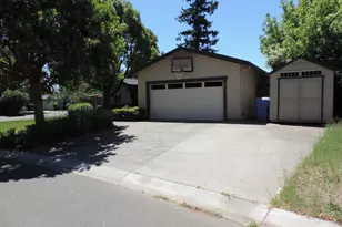 1027 Vassar Dr, Napa, CA 94558 - Photo 3